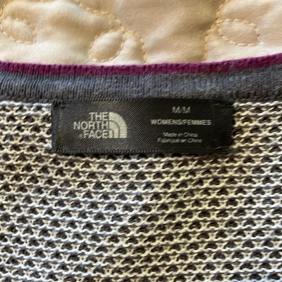 The North Face sweater - Picture 2 of 6